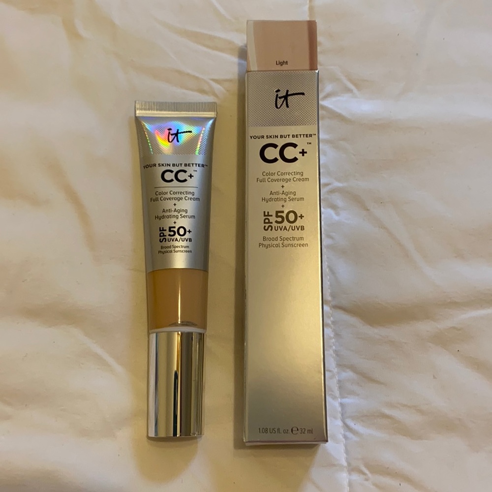 NIB IT Your Skin But Better Full Coverage CC Light